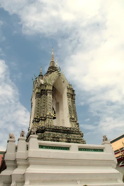 Bell Tower di Wat Pho di Bangkok — Stok Foto