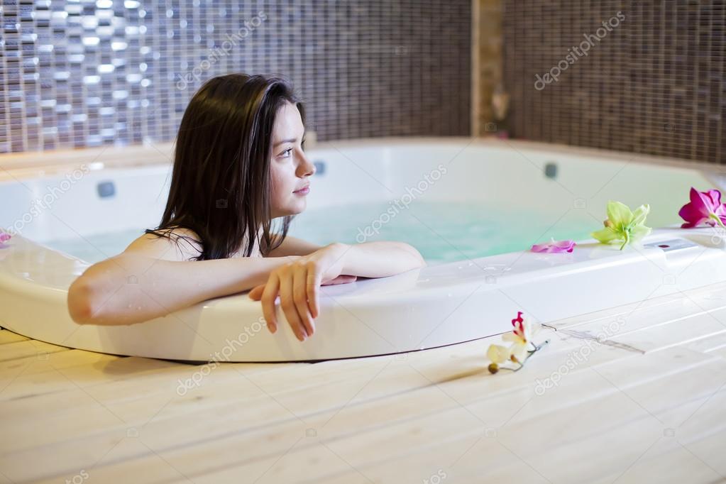 Antibiotics for girls in hot tub fattest