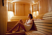 dívka v sauně