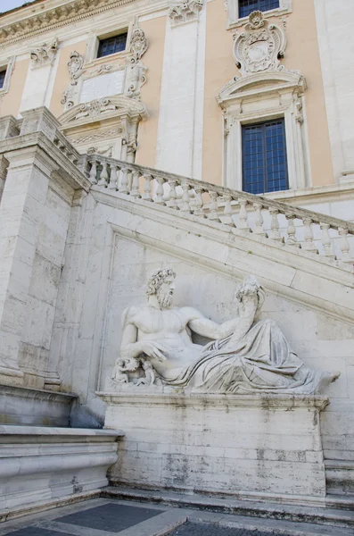 在罗马的国会大厦 — 图库照片