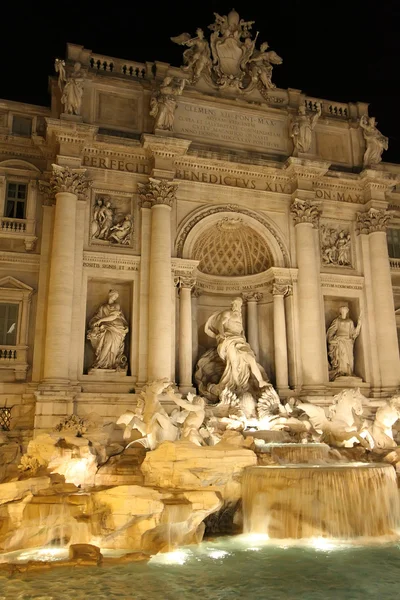 Fontana di Trevi, Rome, Italië — Stockfoto