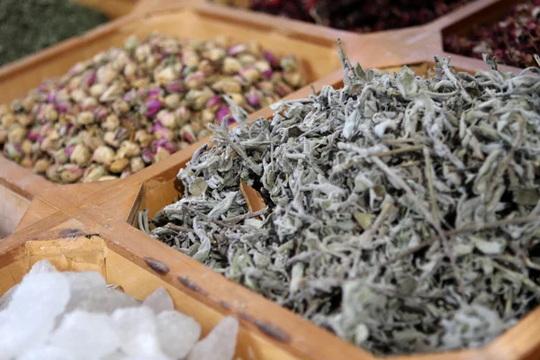 Especias en el mercado —  Fotos de Stock