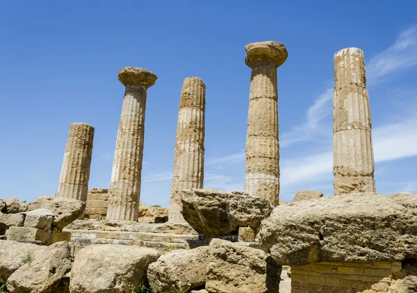 Dorian sütunları Tapınağı Herakles agrigento, Sicilya, İtalya — Stok fotoğraf
