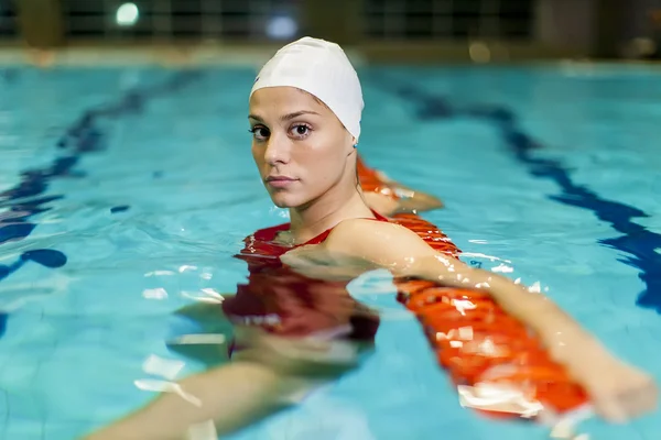 Swimming girl — Stock Photo, Image