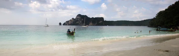 Thai beach — Stock Photo, Image