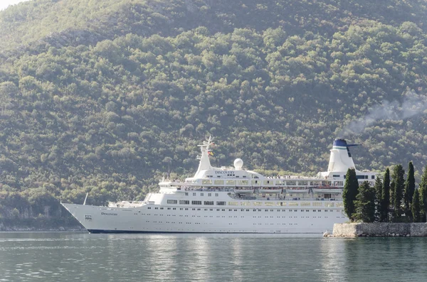 Kruvazör Kotor Körfezi, Karadağ — Stok fotoğraf