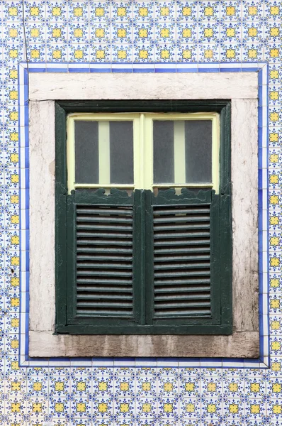 Lissabon-Fenster — Stockfoto