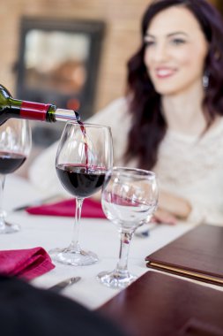 romantik bir akşam yemeği