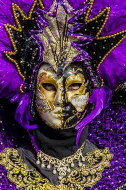 geleneksel Venedik karnaval maskesi