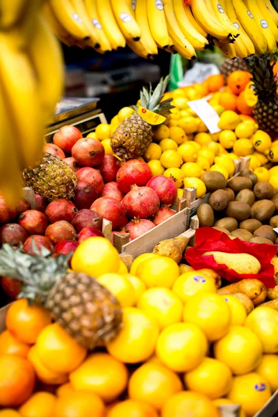 Markt voor fruit — Stockfoto