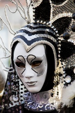 geleneksel Venedik karnaval maskesi
