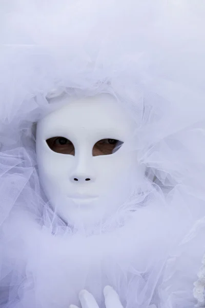 Máscara tradicional de carnaval veneziano — Fotografia de Stock