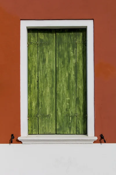 У вікні Burano — стокове фото