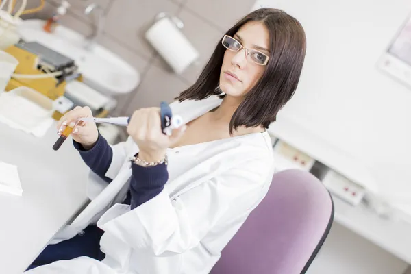 Medicinska laboratorier — Stockfoto