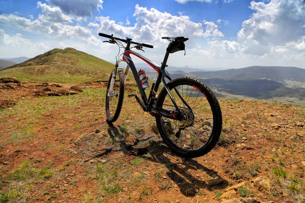 Mountain bicycle — Stock Photo, Image