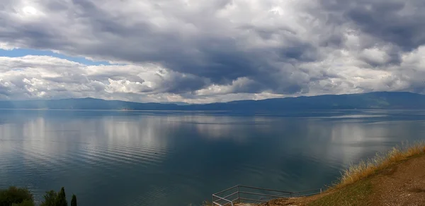 Meer van Ohrid, Macedonië — Stockfoto