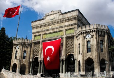 İstanbul Üniversitesi