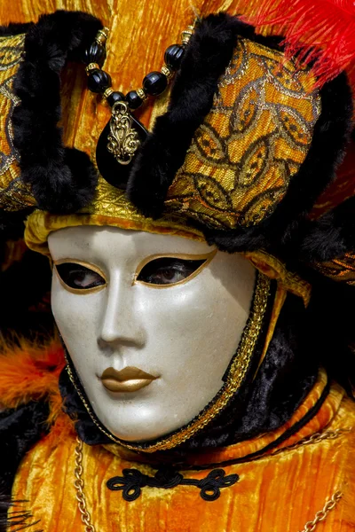 Traditionell venetiansk karneval mask — Stockfoto