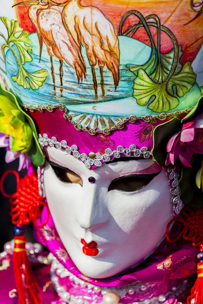 Máscara de carnaval veneciana tradicional — Foto de Stock