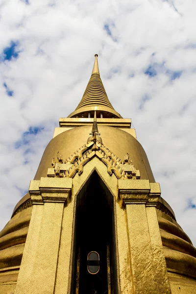 Großer palast in bangkok, thailand — Stockfoto