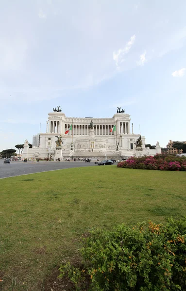 Vittoriano (vittorio emanuele ii-monument) in rome, Italië — Stockfoto