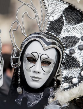geleneksel Venedik karnaval maskesi