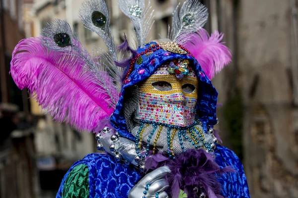 Geleneksel Venedik karnaval maskesi — Stok fotoğraf