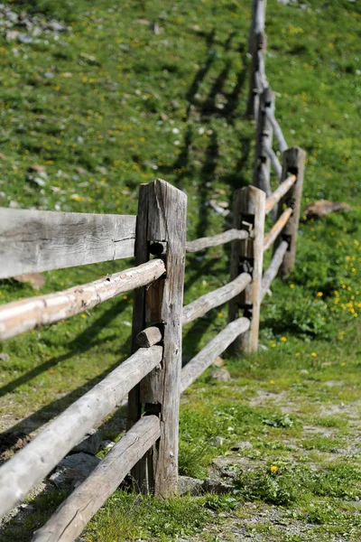 Recinzione in legno — Foto Stock