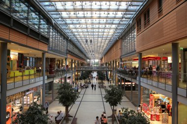 Berlin Potsdamer platz arkaden alışveriş merkezi