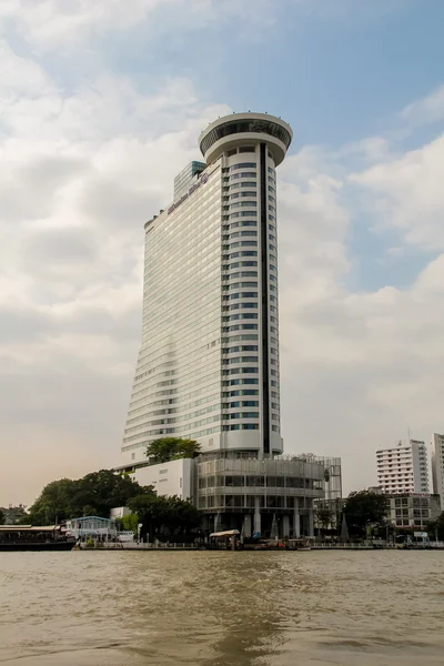 Millennium Hilton-Hotel in Bangkok — Stockfoto