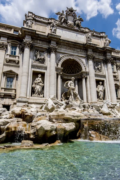 Fontaine trevi à Rome, Italie — Photo