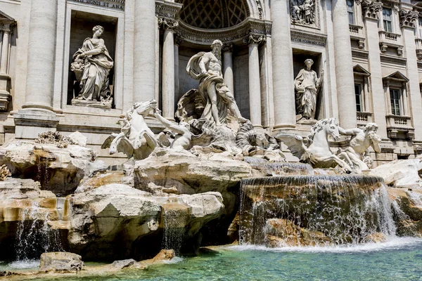 Trevi Fountain Roma, İtalya 'da — Stok fotoğraf