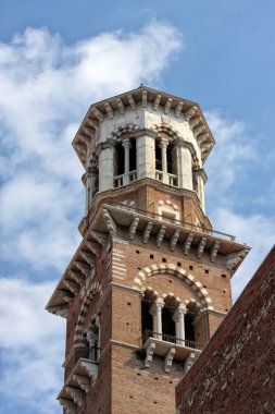 Torre dei lamberti, verona, İtalya