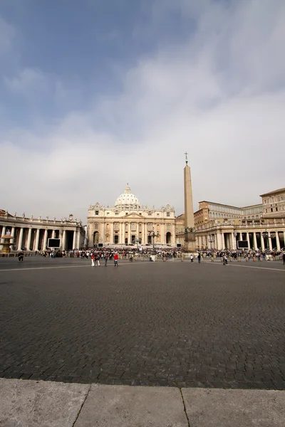 Praça de São Pedro na Cidade do Vaticano, Roma — Fotografia de Stock