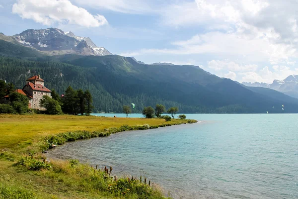 Sjön silvaplana i Schweiz — Stockfoto