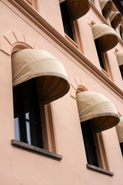 Janelas — Fotografia de Stock