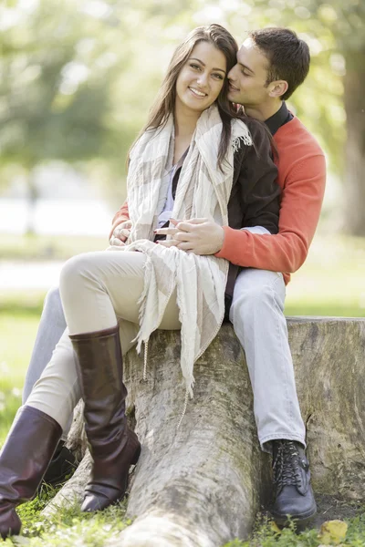 Casal jovem — Fotografia de Stock