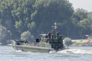 nehir saldırı gemisi