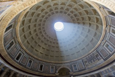 Roma 'da Pantheon, İtalya