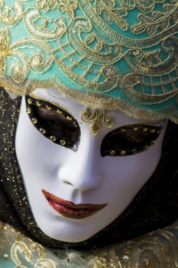 geleneksel Venedik karnaval maskesi