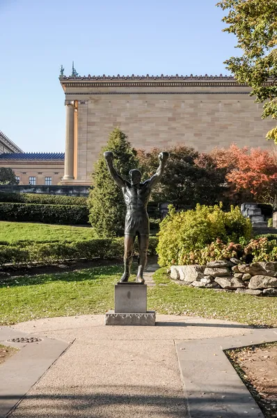 Felsige statue in philadelphia — Stockfoto