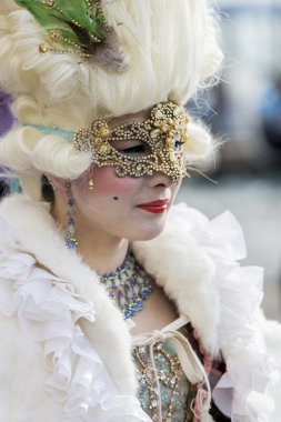 geleneksel Venedik karnaval maskesi