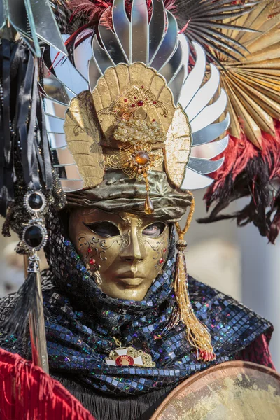 Máscara tradicional de carnaval veneziano — Fotografia de Stock