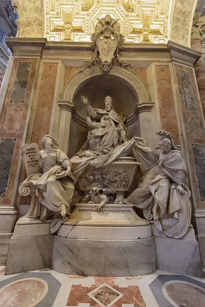 格里高利十三世在梵蒂冈的纪念碑 — 图库照片