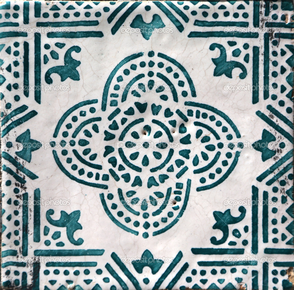 Detail of the traditional tiles from Valencia, Spain