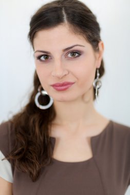 Genç kadın.