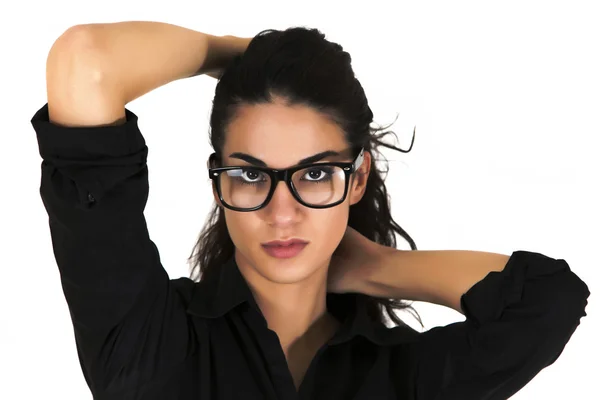 Bella giovane donna con gli occhiali — Foto Stock