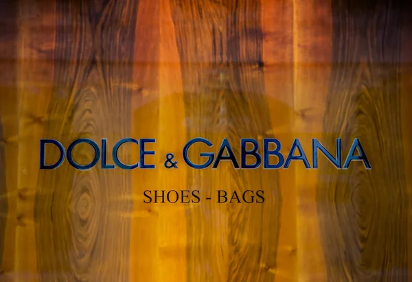 Dolce gabbana sklep w Mediolanie & — Zdjęcie stockowe