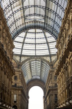 Milano 'daki Galleria Vittorio Emanuele II
