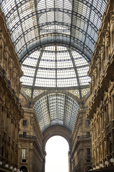 Galleria Vittorio Emanuele II en Milán — Foto de Stock